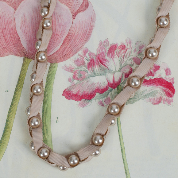 STELLA & DOT Pearl & Ribbon Tie Necklace - Picture 3 of 7